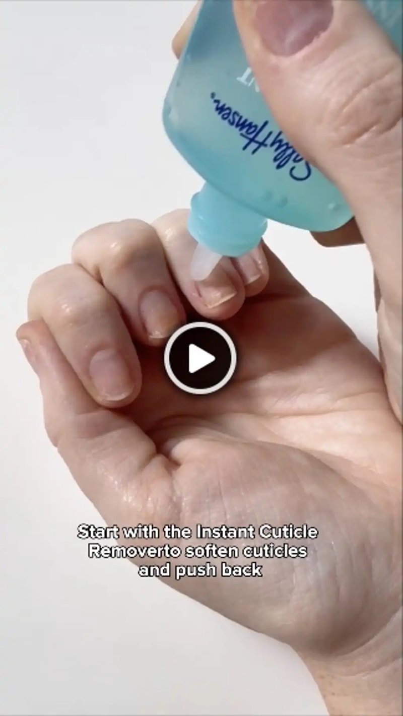 Instant Cuticle Remover™ by Sally Hansen